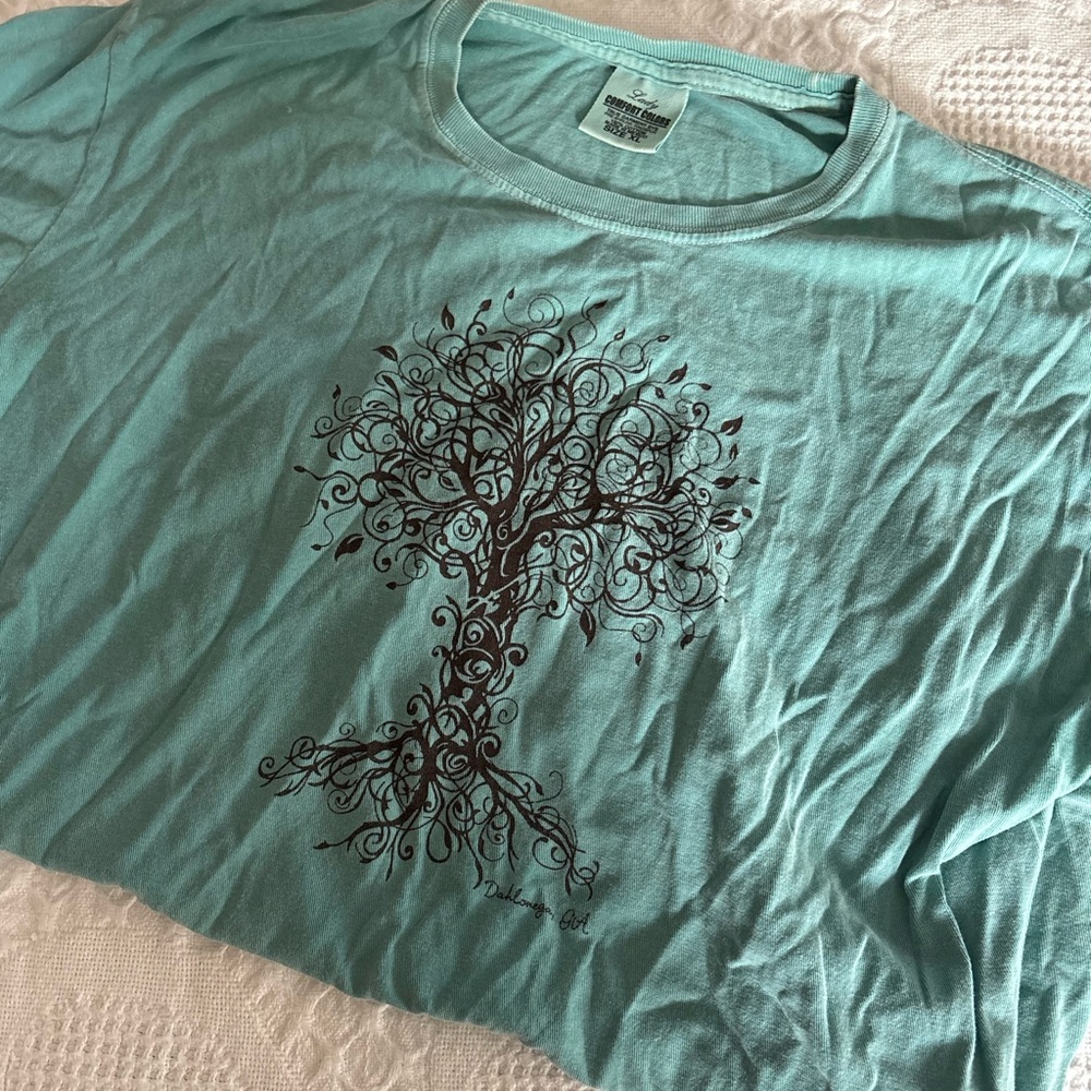 Teal Dahlonega Tree Graphic T-Shirt